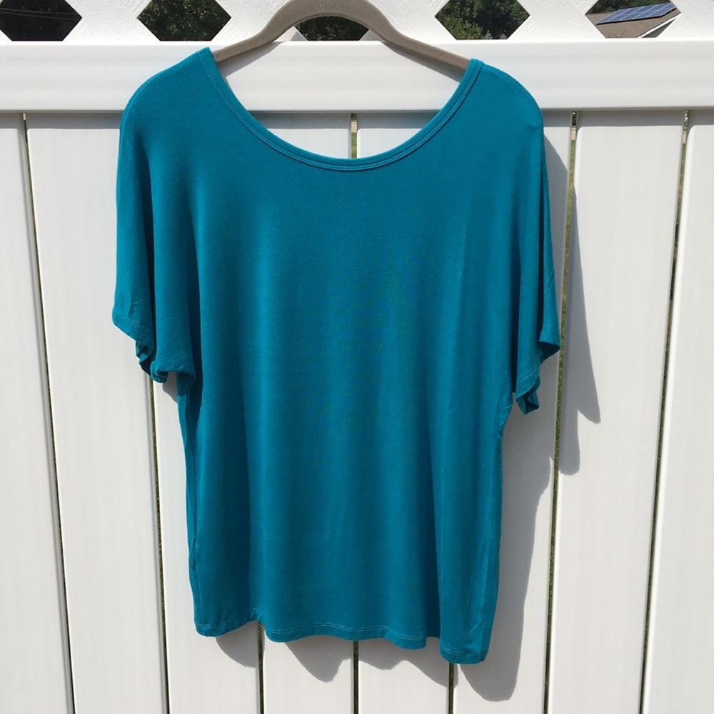 IMAN dolman sleeve top